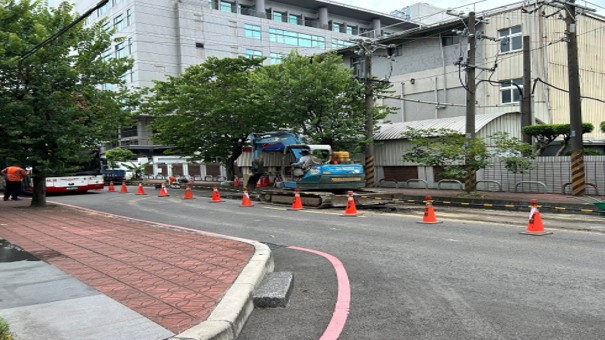 113年度龜山產業園區興隆路污水管線維修